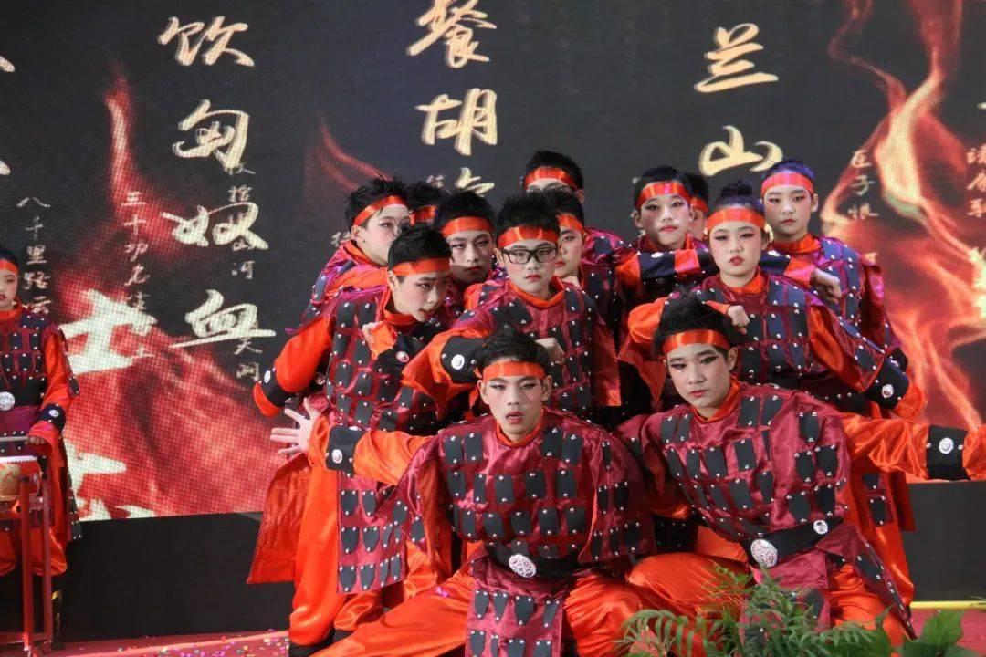 亚当寻找夏娃8
